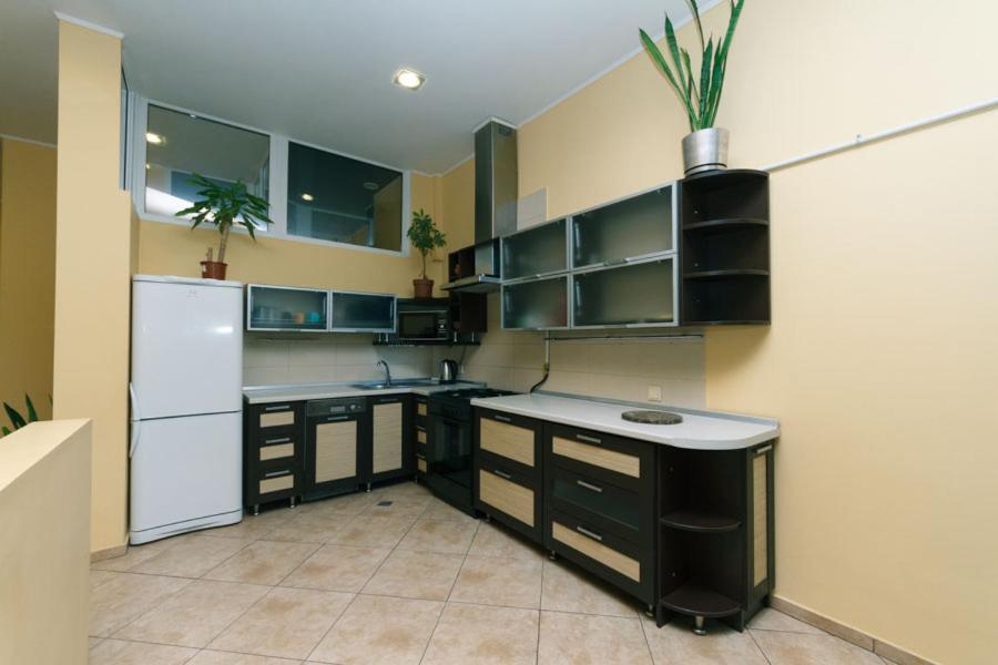 Apartments On Besarabka Киев Екстериор снимка