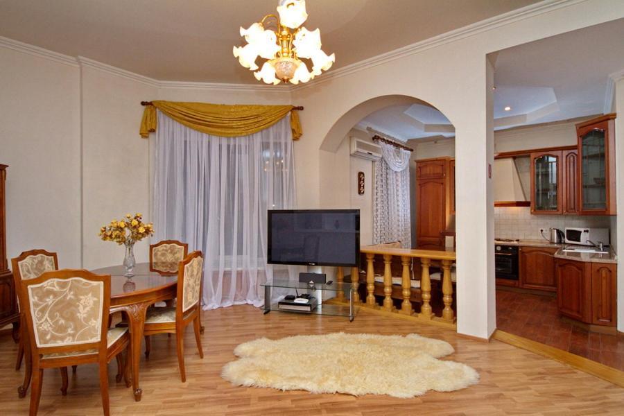 Apartments On Besarabka Киев Екстериор снимка