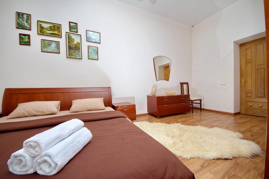 Apartments On Besarabka Киев Екстериор снимка